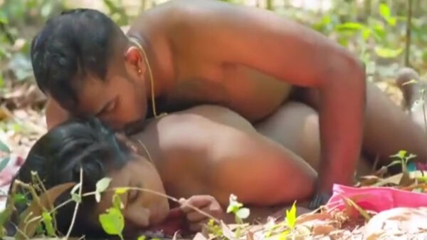 Mallu Village Garam Biwi Pounded Between Trees by Cunning Money Lender